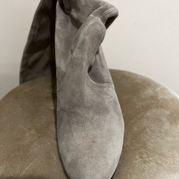 Stuart Weitzman Grey suede highland boots